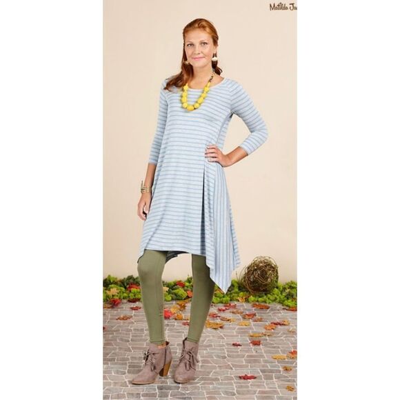 Matilda Jane Once Upon a Time Her
Majesty Handkerchief Dress sz XS gray blue str - Picture 1 of 7